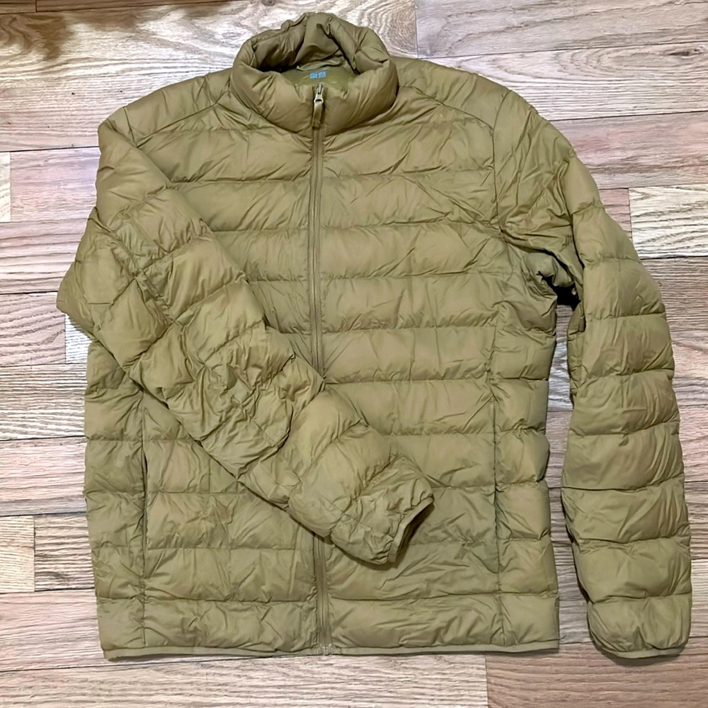 Uniqlo Olive Puffer Jacket